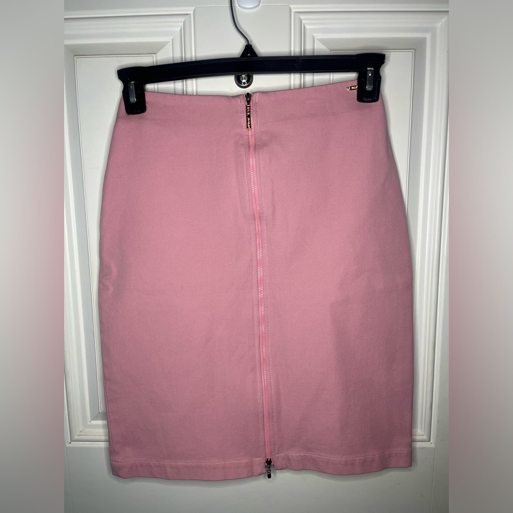 St. John Sport Bubblegum Pink Pencil Skirt Dual Zip Gold Accents Size 4
